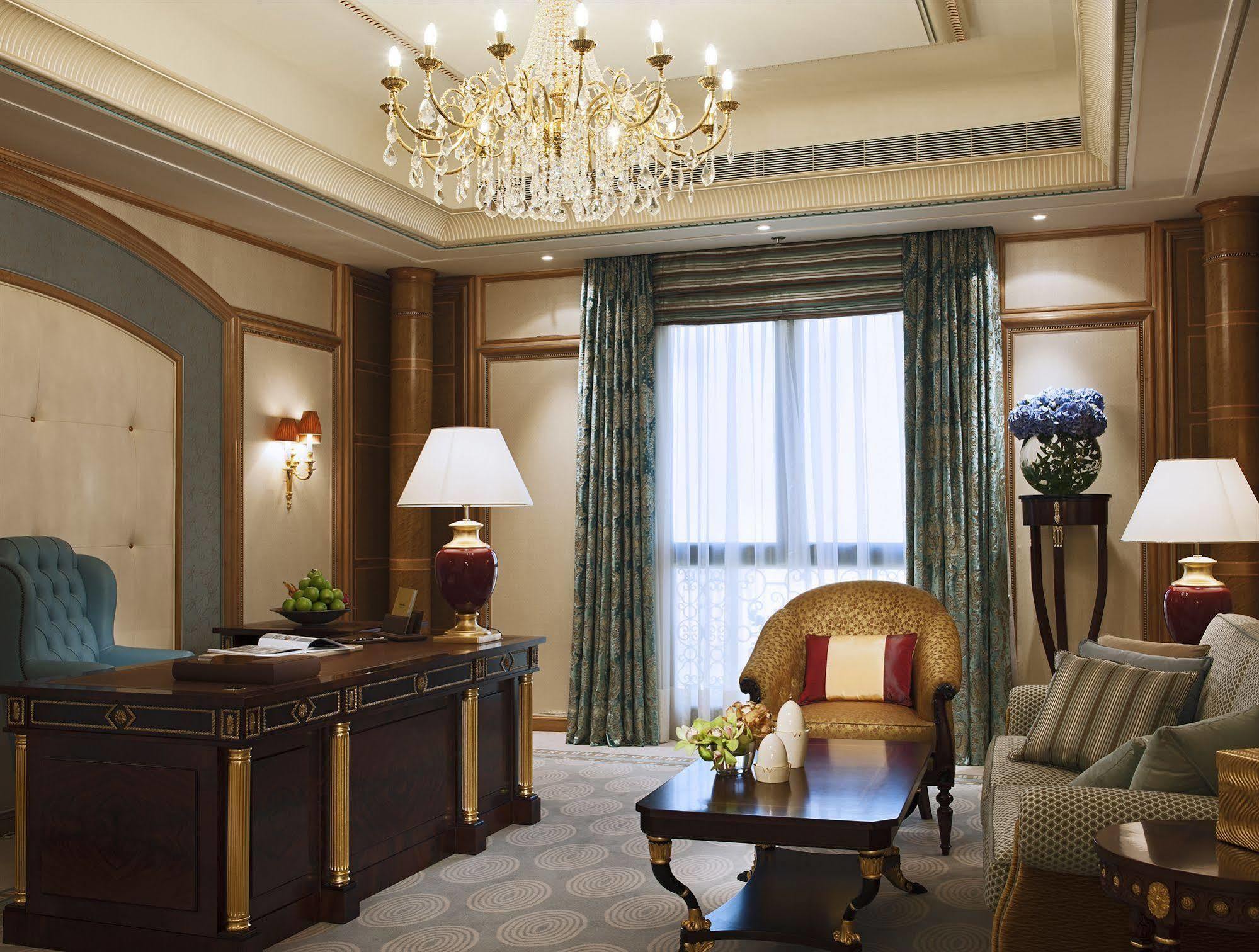 The Ritz-Carlton, Эр-Рияд Номер фото
